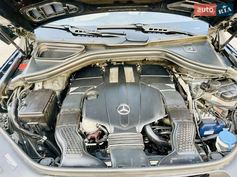 Внедорожник / Кроссовер Mercedes-Benz M-Class 2014 в Киеве