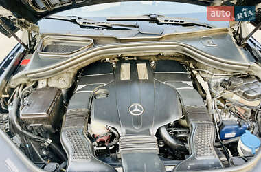 Внедорожник / Кроссовер Mercedes-Benz M-Class 2014 в 