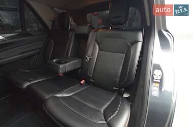 Внедорожник / Кроссовер Mercedes-Benz M-Class 2014 в 