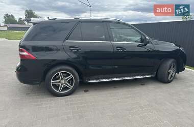 Позашляховик / Кросовер Mercedes-Benz M-Class 2013 в 