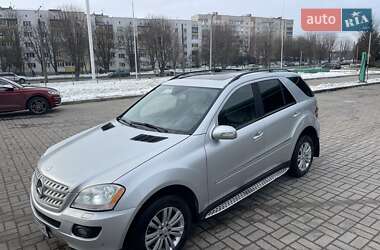 Позашляховик / Кросовер Mercedes-Benz M-Class 2007 в 