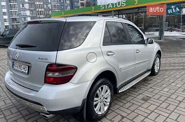 Позашляховик / Кросовер Mercedes-Benz M-Class 2007 в 