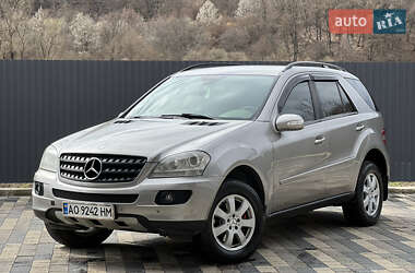 Внедорожник / Кроссовер Mercedes-Benz M-Class 2006 в Сваляве