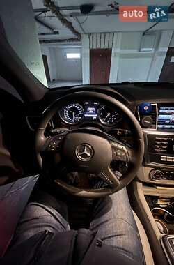 Внедорожник / Кроссовер Mercedes-Benz M-Class 2013 в 