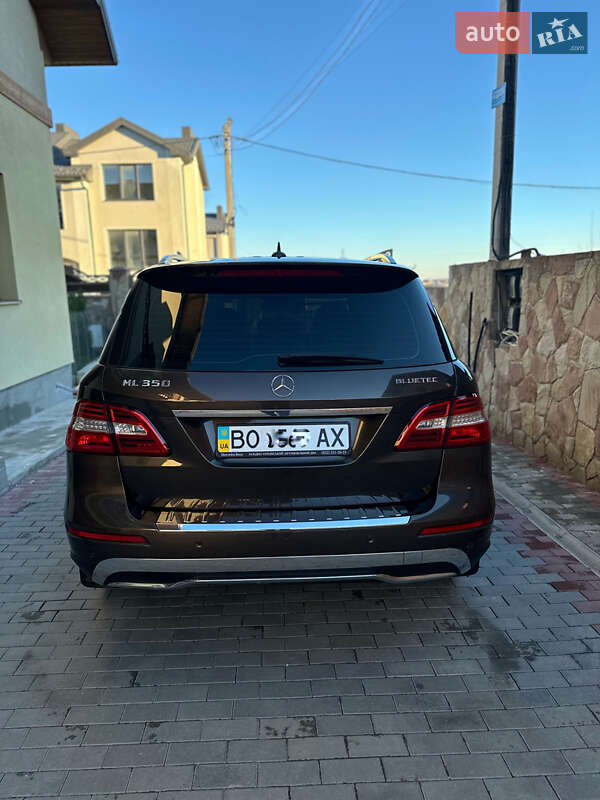 Внедорожник / Кроссовер Mercedes-Benz M-Class 2013 в Тернополе