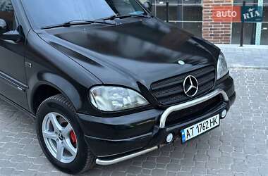 Внедорожник / Кроссовер Mercedes-Benz M-Class 1999 в 