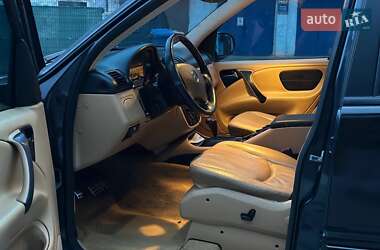 Внедорожник / Кроссовер Mercedes-Benz M-Class 1999 в 