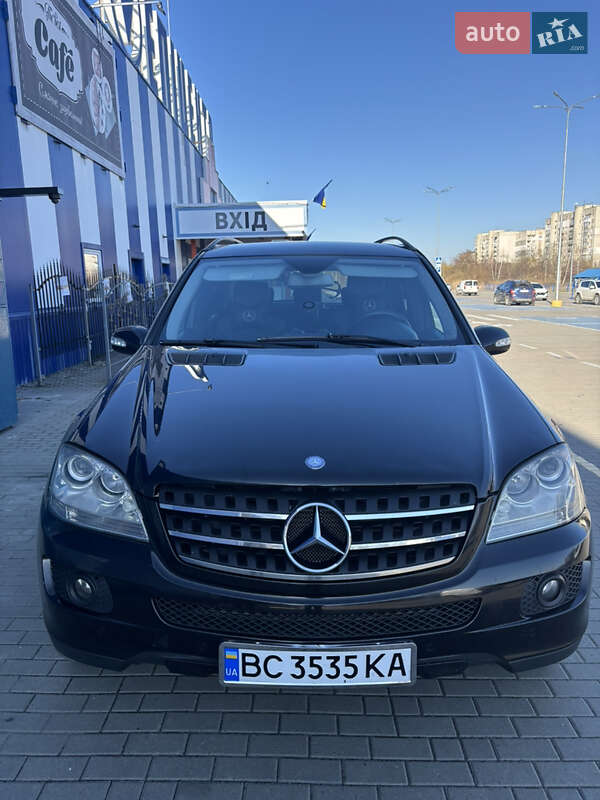 Внедорожник / Кроссовер Mercedes-Benz M-Class 2007 в Дрогобыче