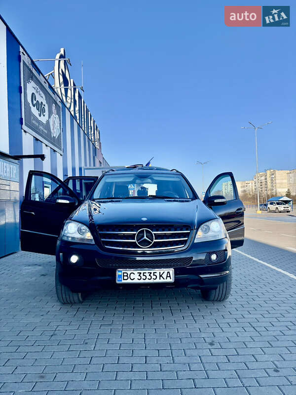 Внедорожник / Кроссовер Mercedes-Benz M-Class 2007 в Дрогобыче