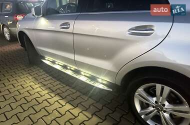 Внедорожник / Кроссовер Mercedes-Benz M-Class 2014 в 