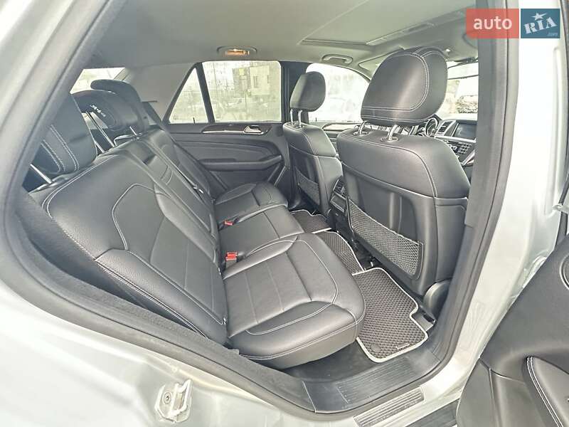 Позашляховик / Кросовер Mercedes-Benz M-Class 2014 в Івано-Франківську