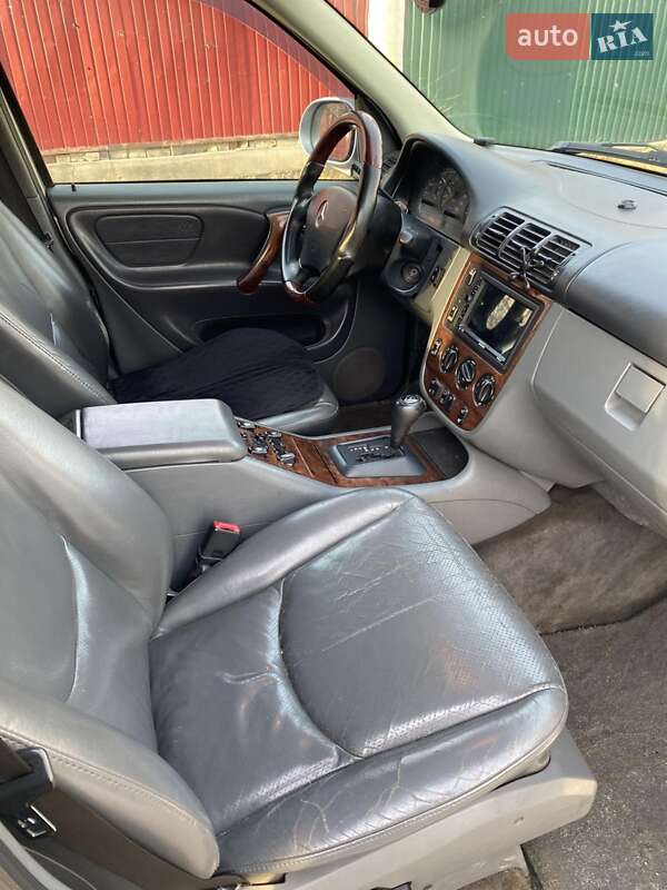 Внедорожник / Кроссовер Mercedes-Benz M-Class 1999 в Киеве