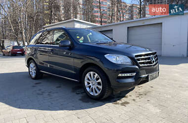 Внедорожник / Кроссовер Mercedes-Benz M-Class 2012 в 