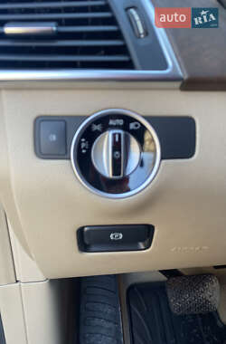 Внедорожник / Кроссовер Mercedes-Benz M-Class 2012 в 