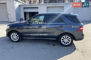 Внедорожник / Кроссовер Mercedes-Benz M-Class 2012 в Тернополе