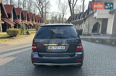 Внедорожник / Кроссовер Mercedes-Benz M-Class 2011 в 
