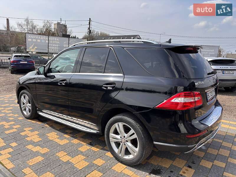 Позашляховик / Кросовер Mercedes-Benz M-Class 2014 в Львові