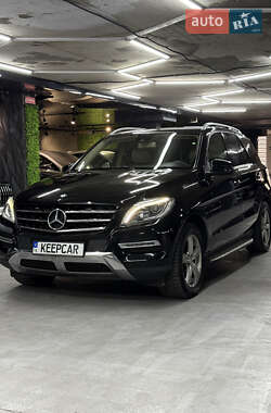 Внедорожник / Кроссовер Mercedes-Benz M-Class 2013 в 