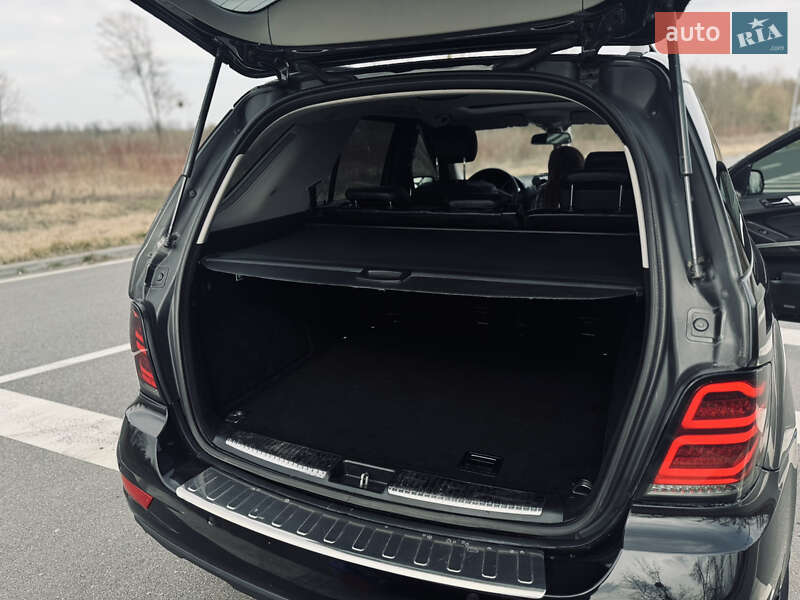 Внедорожник / Кроссовер Mercedes-Benz M-Class 2009 в Хмельницком