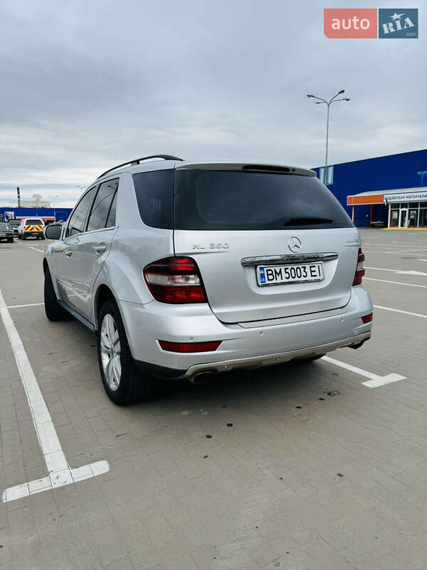 Внедорожник / Кроссовер Mercedes-Benz M-Class 2009 в Сумах