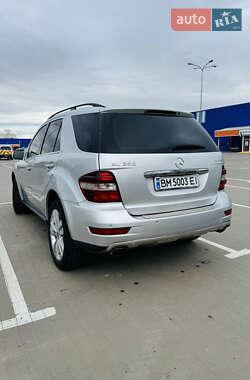 Внедорожник / Кроссовер Mercedes-Benz M-Class 2009 в 