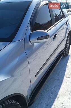 Внедорожник / Кроссовер Mercedes-Benz M-Class 2006 в 