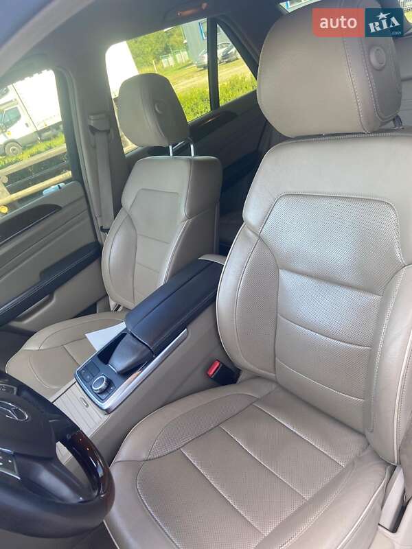 Внедорожник / Кроссовер Mercedes-Benz M-Class 2012 в Ивано-Франковске