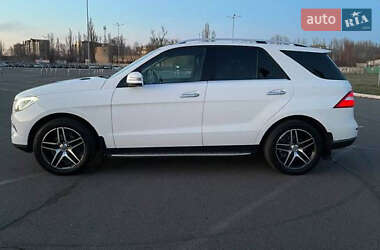 Позашляховик / Кросовер Mercedes-Benz M-Class 2013 в 
