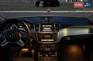 Позашляховик / Кросовер Mercedes-Benz M-Class 2013 в 