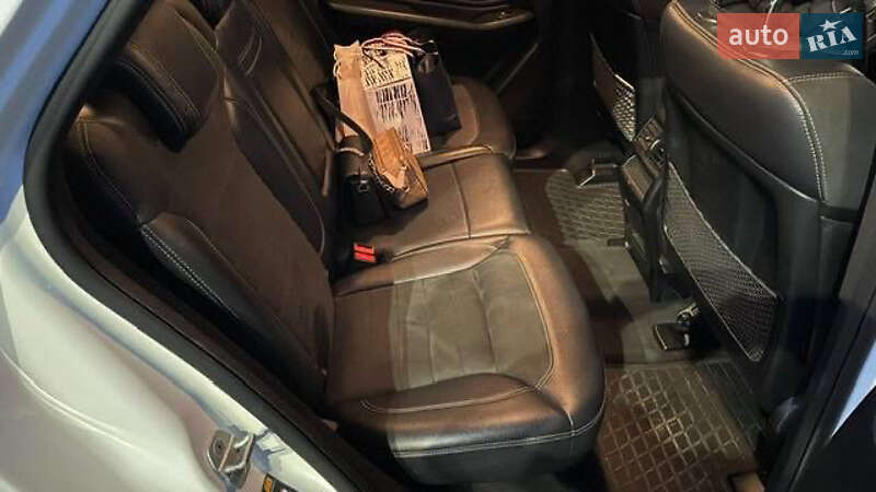 Внедорожник / Кроссовер Mercedes-Benz M-Class 2013 в Кривом Роге