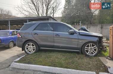Внедорожник / Кроссовер Mercedes-Benz M-Class 2012 в 
