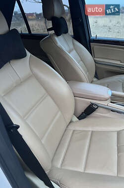 Внедорожник / Кроссовер Mercedes-Benz M-Class 2010 в 