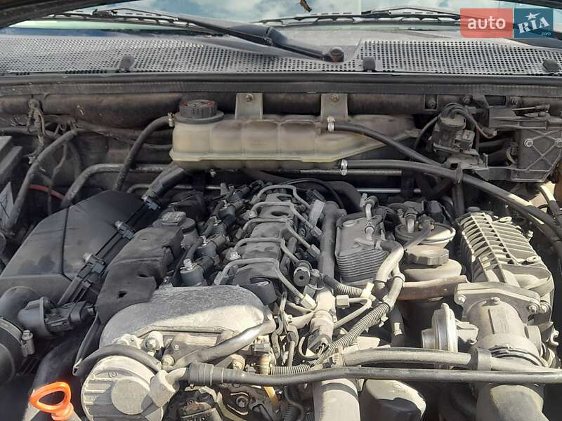 Внедорожник / Кроссовер Mercedes-Benz M-Class 2002 в Городке