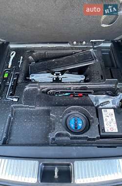 Внедорожник / Кроссовер Mercedes-Benz M-Class 2011 в 
