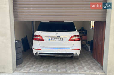 Позашляховик / Кросовер Mercedes-Benz M-Class 2013 в 