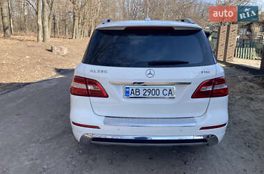 Позашляховик / Кросовер Mercedes-Benz M-Class 2013 в 
