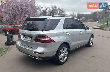 Внедорожник / Кроссовер Mercedes-Benz M-Class 2013 в 