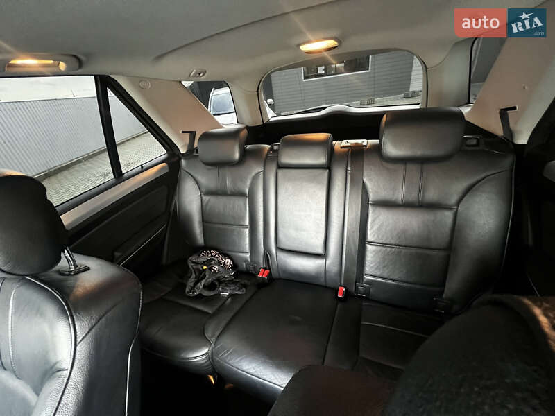 Внедорожник / Кроссовер Mercedes-Benz M-Class 2009 в Новоселице