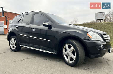 Внедорожник / Кроссовер Mercedes-Benz M-Class 2007 в 