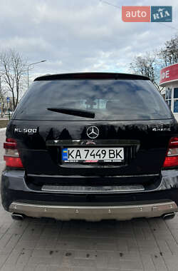 Внедорожник / Кроссовер Mercedes-Benz M-Class 2006 в 