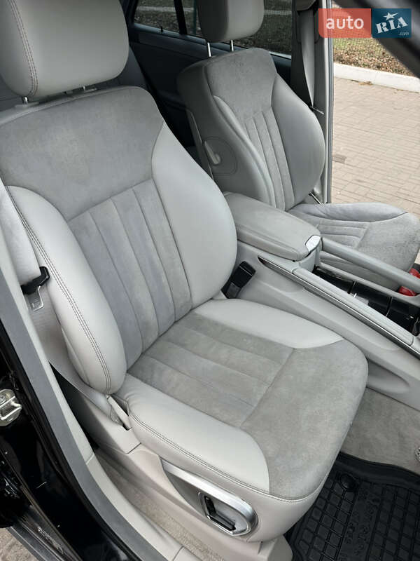 Позашляховик / Кросовер Mercedes-Benz M-Class 2006 в Києві