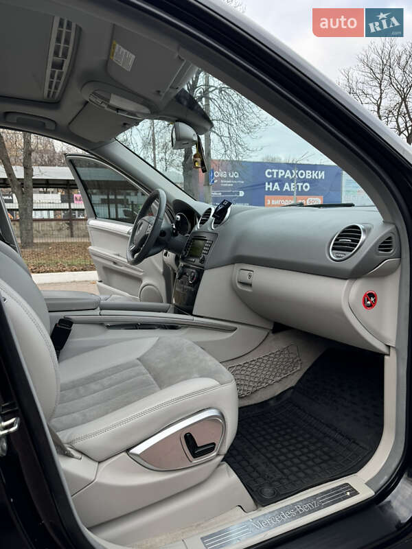 Позашляховик / Кросовер Mercedes-Benz M-Class 2006 в Києві