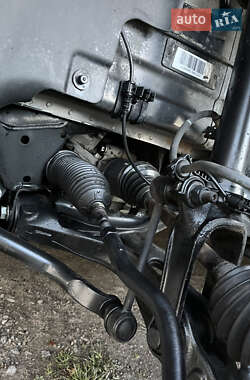 Внедорожник / Кроссовер Mercedes-Benz M-Class 2006 в 