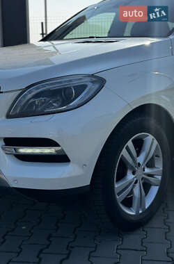 Внедорожник / Кроссовер Mercedes-Benz M-Class 2012 в 