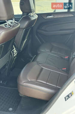 Внедорожник / Кроссовер Mercedes-Benz M-Class 2012 в 
