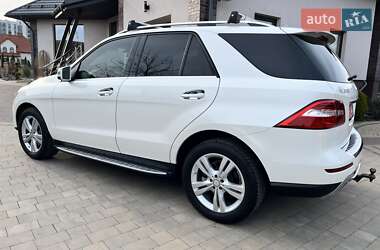 Внедорожник / Кроссовер Mercedes-Benz M-Class 2014 в 