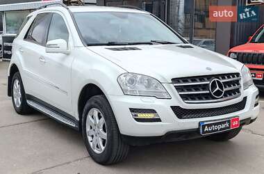 Внедорожник / Кроссовер Mercedes-Benz M-Class 2010 в 