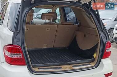 Внедорожник / Кроссовер Mercedes-Benz M-Class 2010 в 