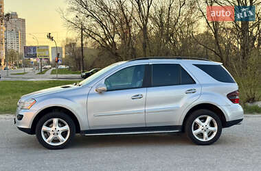 Внедорожник / Кроссовер Mercedes-Benz M-Class 2008 в 