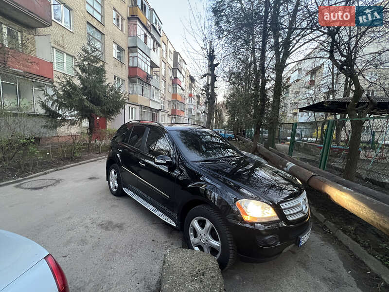 Внедорожник / Кроссовер Mercedes-Benz M-Class 2007 в Львове
